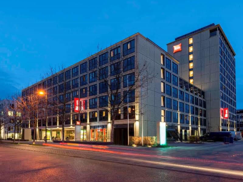 Ibis Muenchen Parkstadt Schwabing Exteriör bild